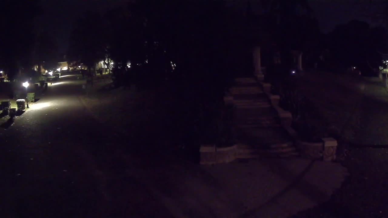 Parco Coronini-Cronberg Live Webcam – Green Oasis