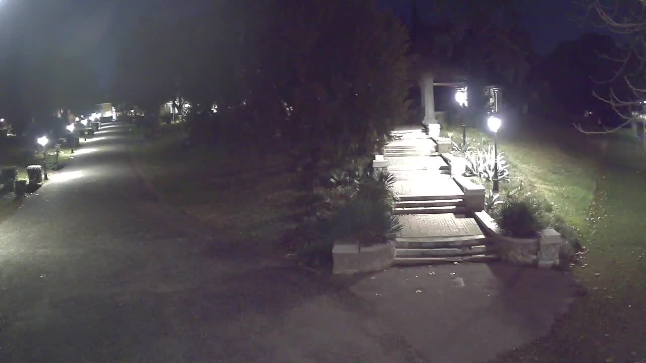 Parco Coronini-Cronberg Live Webcam – Green Oasis