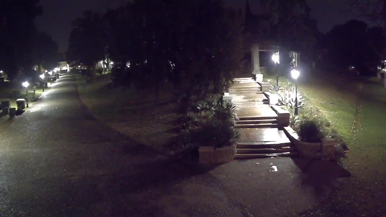 Spletna kamera park Coronini Kronberg – Gorica