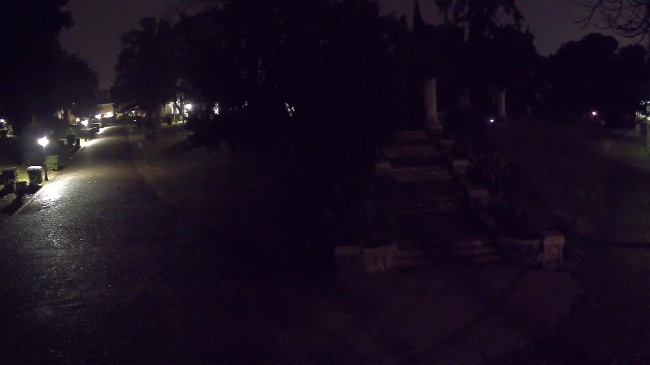 Parco Coronini-Cronberg Live Webcam – Green Oasis