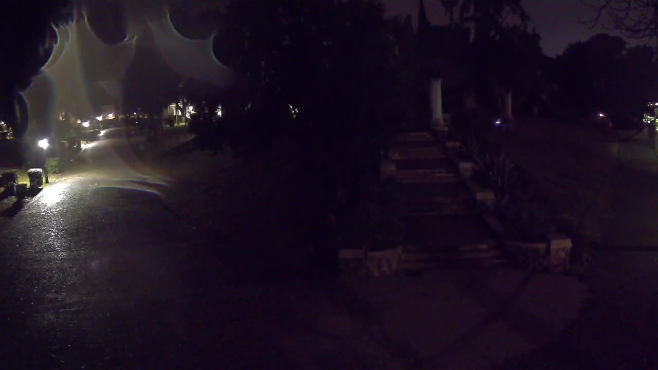 Parco Coronini-Cronberg Live Webcam – Green Oasis