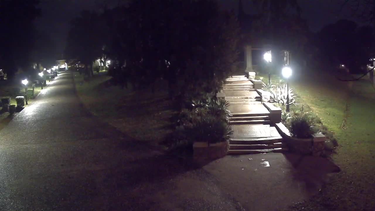 Parco Coronini-Cronberg Live Webcam – Green Oasis