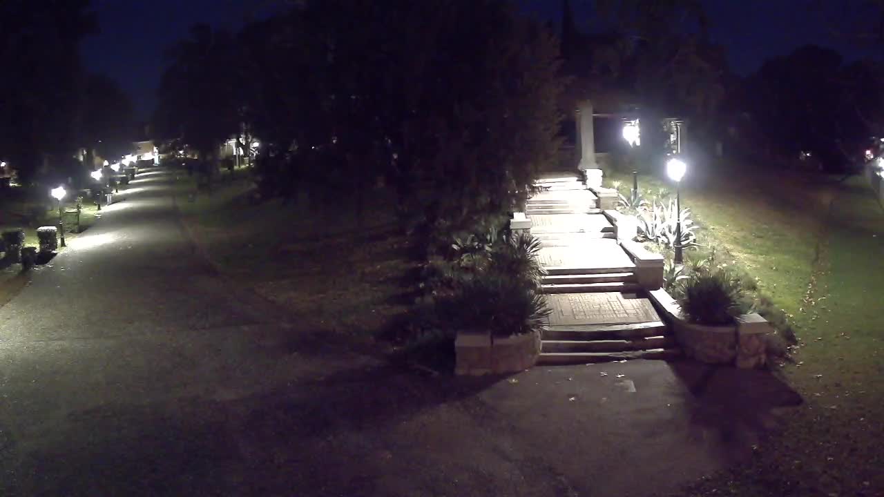 Parco Coronini-Cronberg Live Webcam – Green Oasis