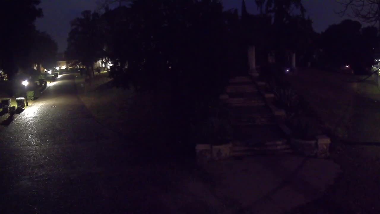 Parco Coronini-Cronberg Live Webcam – Green Oasis