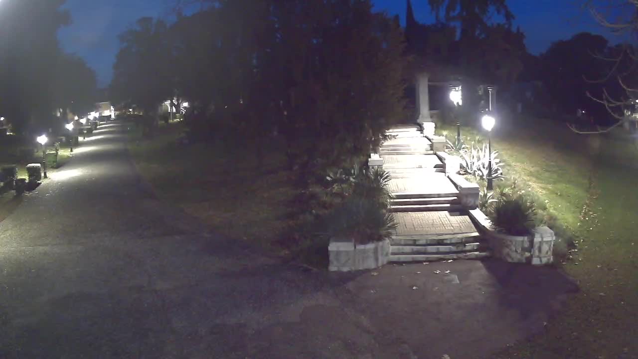 Spletna kamera park Coronini Kronberg – Gorica