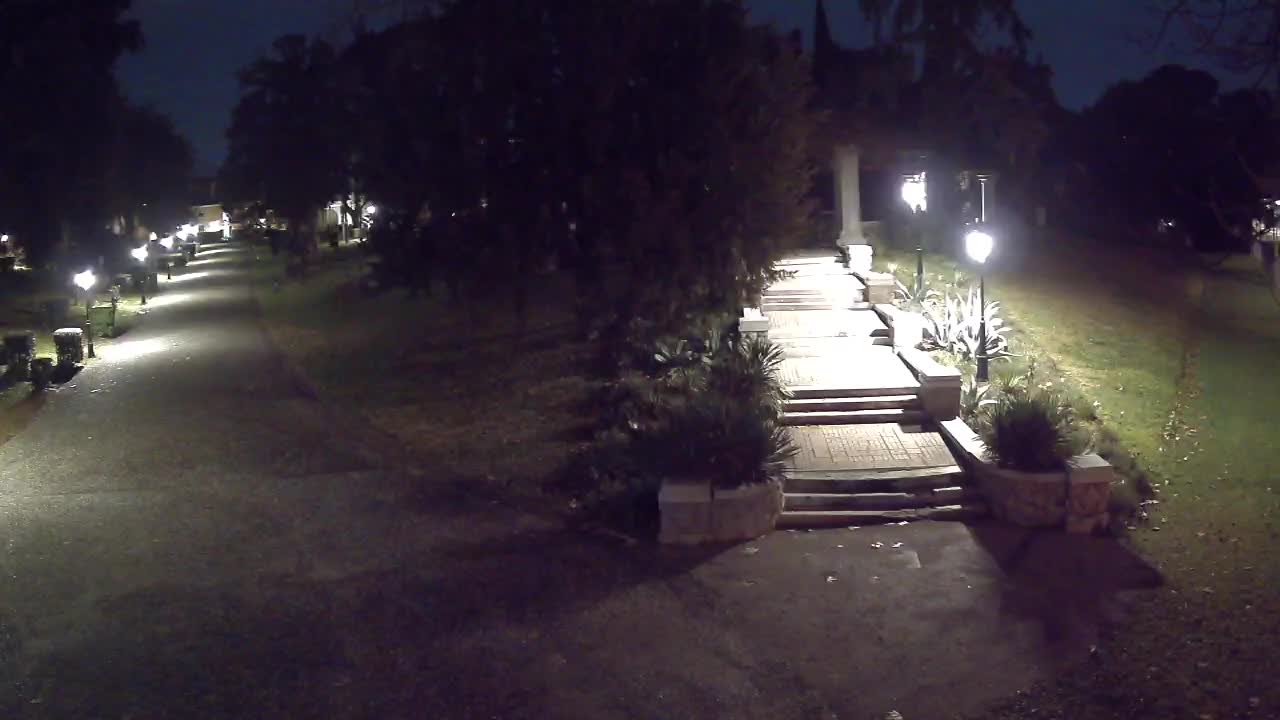 Parco Coronini-Cronberg Live Webcam – Green Oasis