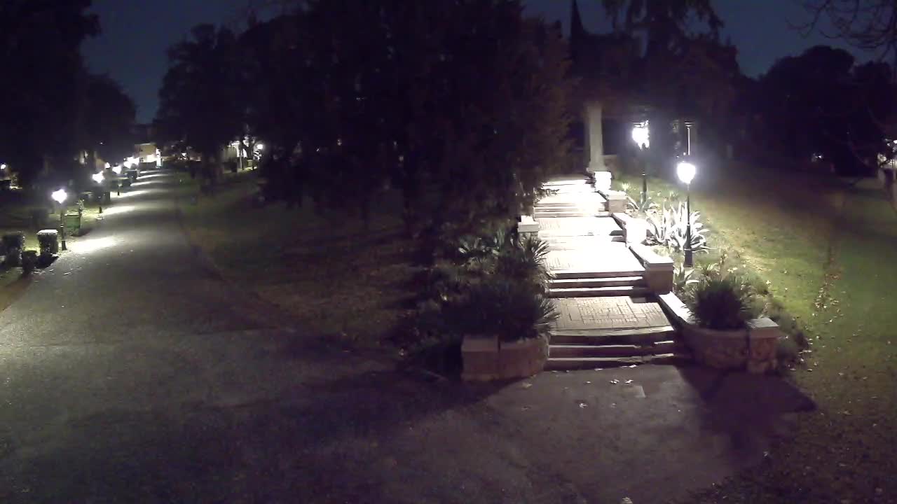 Parco Coronini-Cronberg Live Webcam – Green Oasis