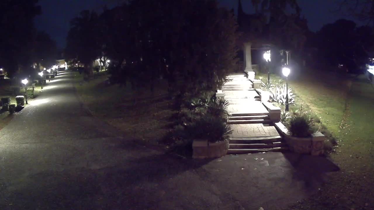 Spletna kamera park Coronini Kronberg – Gorica