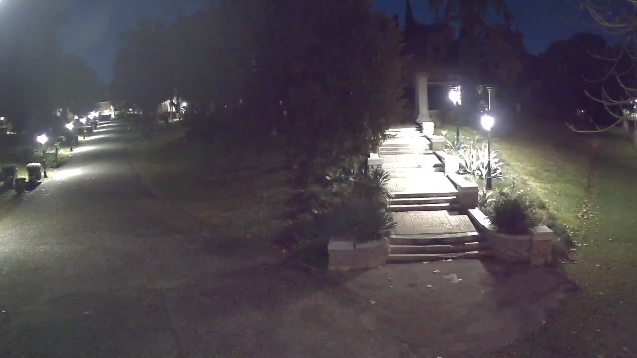 Spletna kamera park Coronini Kronberg – Gorica