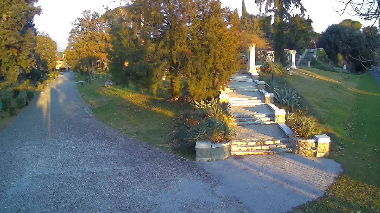 Spletna kamera park Coronini Kronberg – Gorica