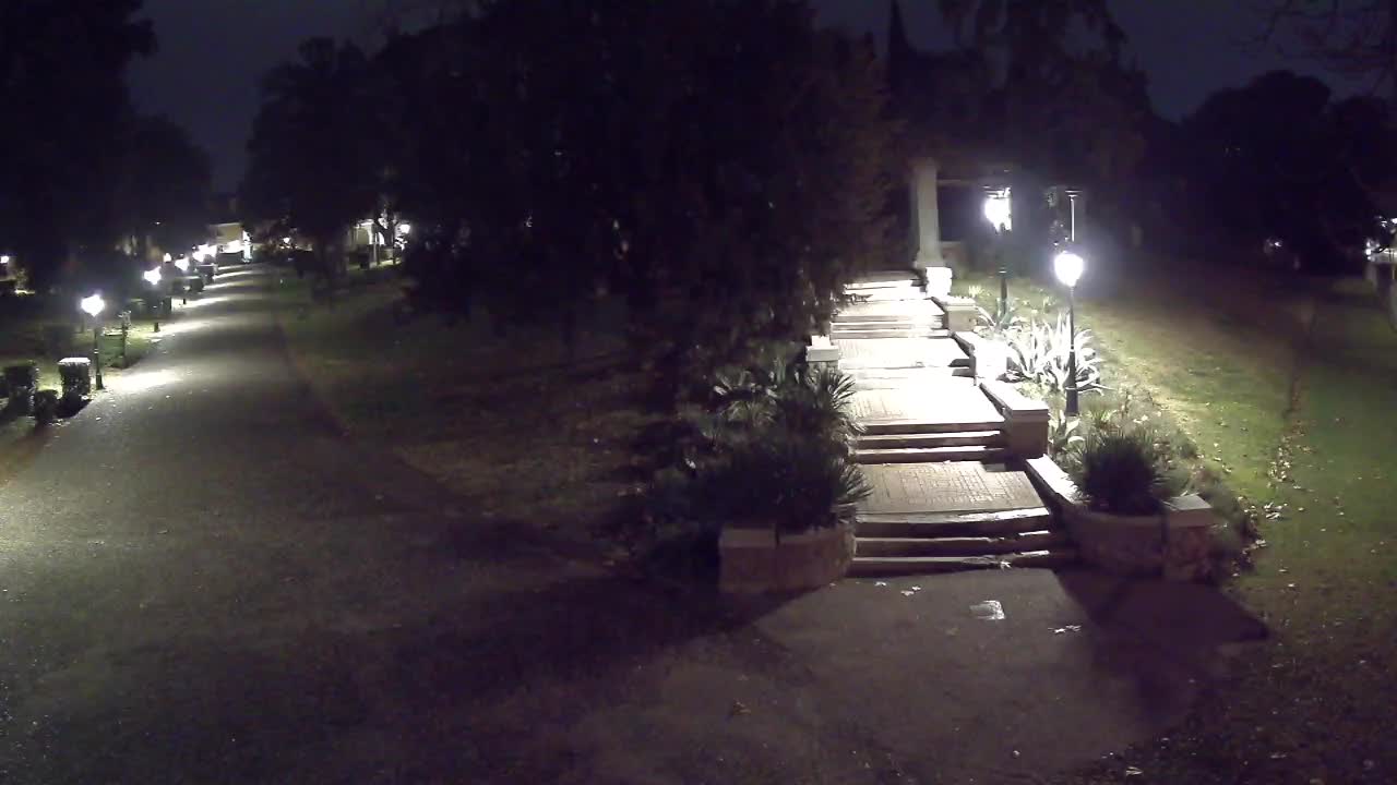 Parco Coronini-Cronberg Live Webcam – Green Oasis