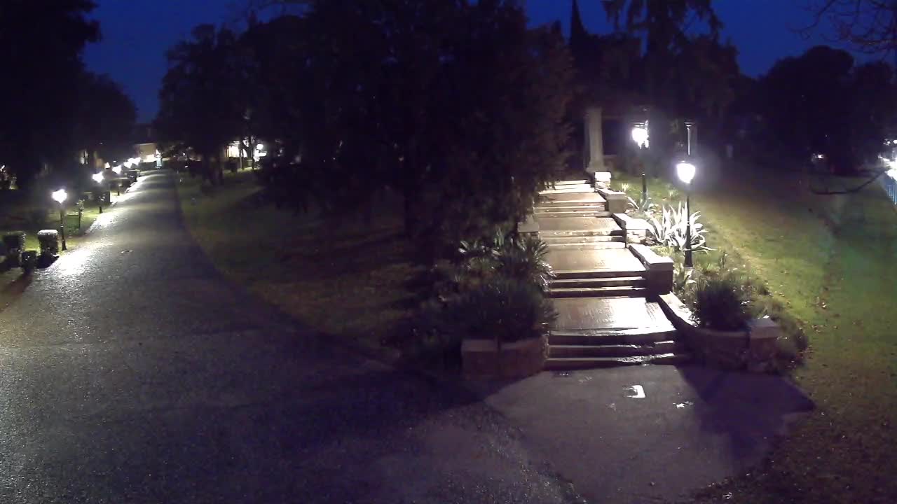 Parco Coronini-Cronberg Live Webcam – Green Oasis