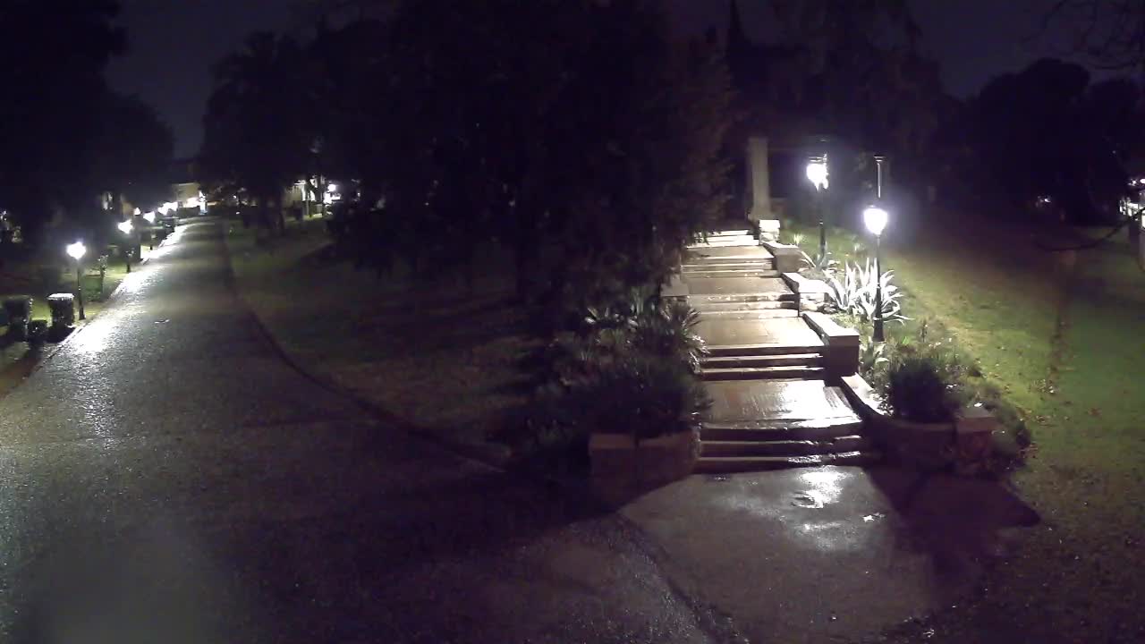 Spletna kamera park Coronini Kronberg – Gorica