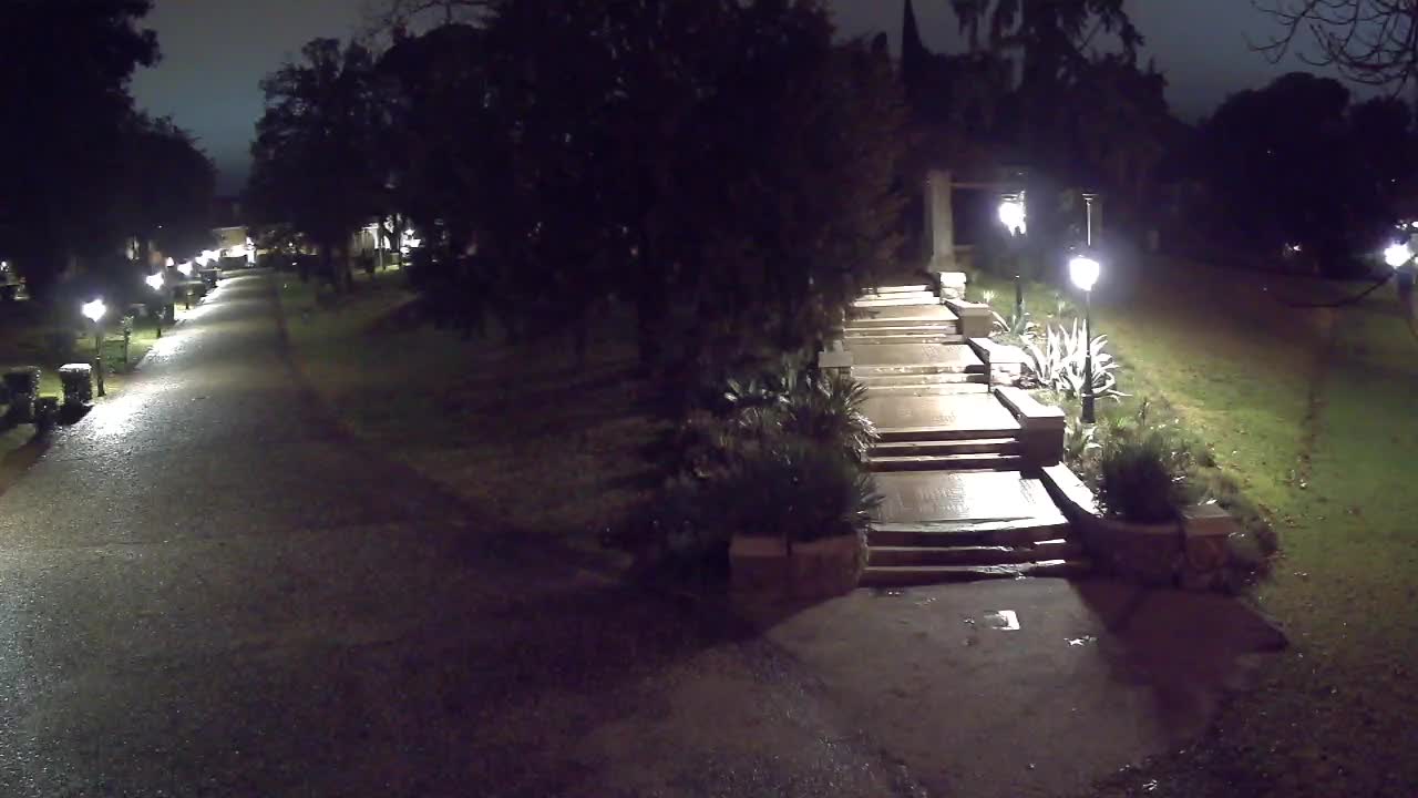 Spletna kamera park Coronini Kronberg – Gorica