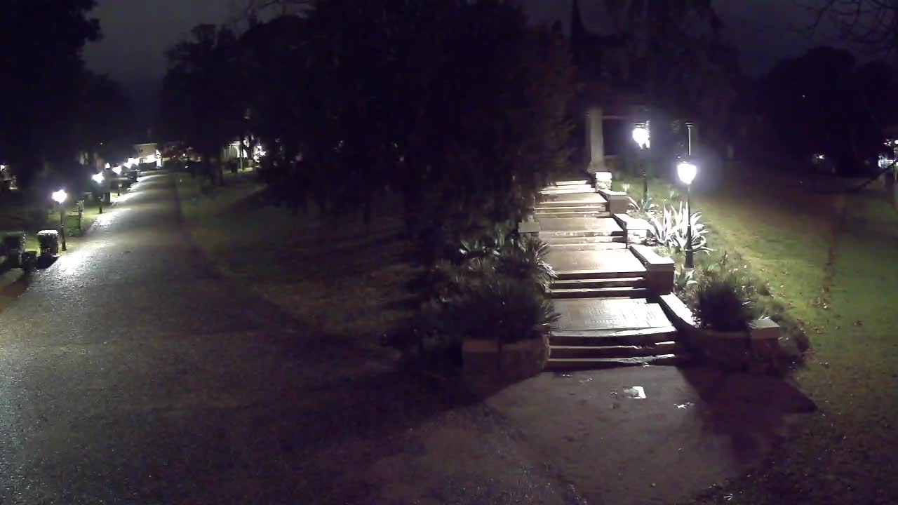 Spletna kamera park Coronini Kronberg – Gorica