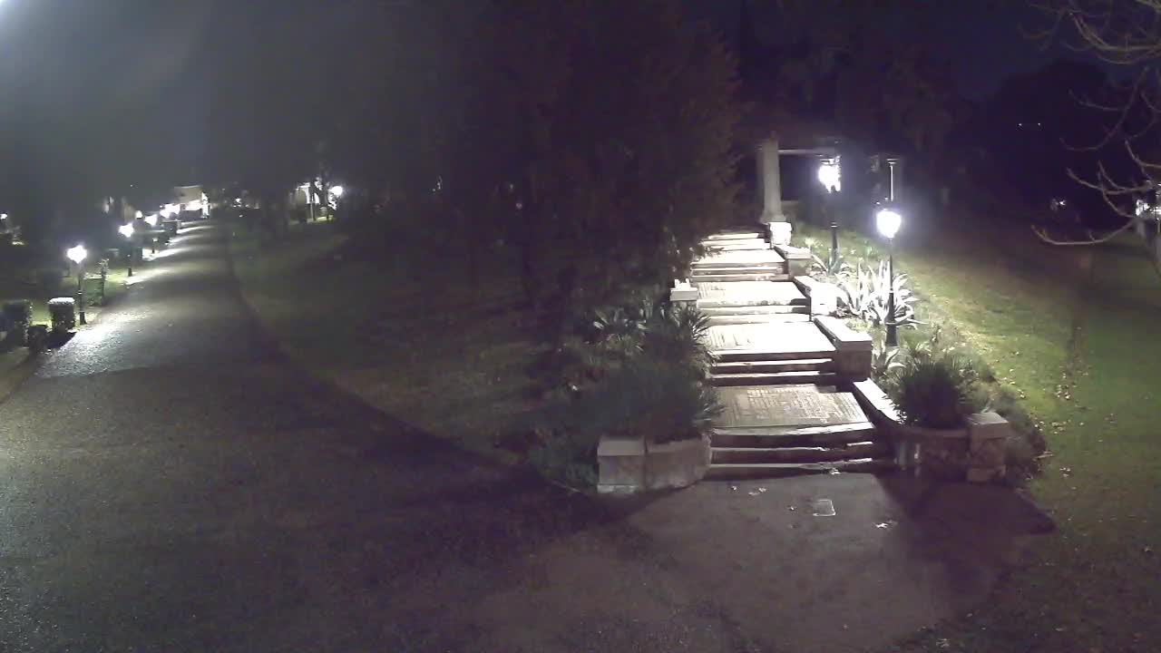 Parco Coronini-Cronberg Live Webcam – Green Oasis