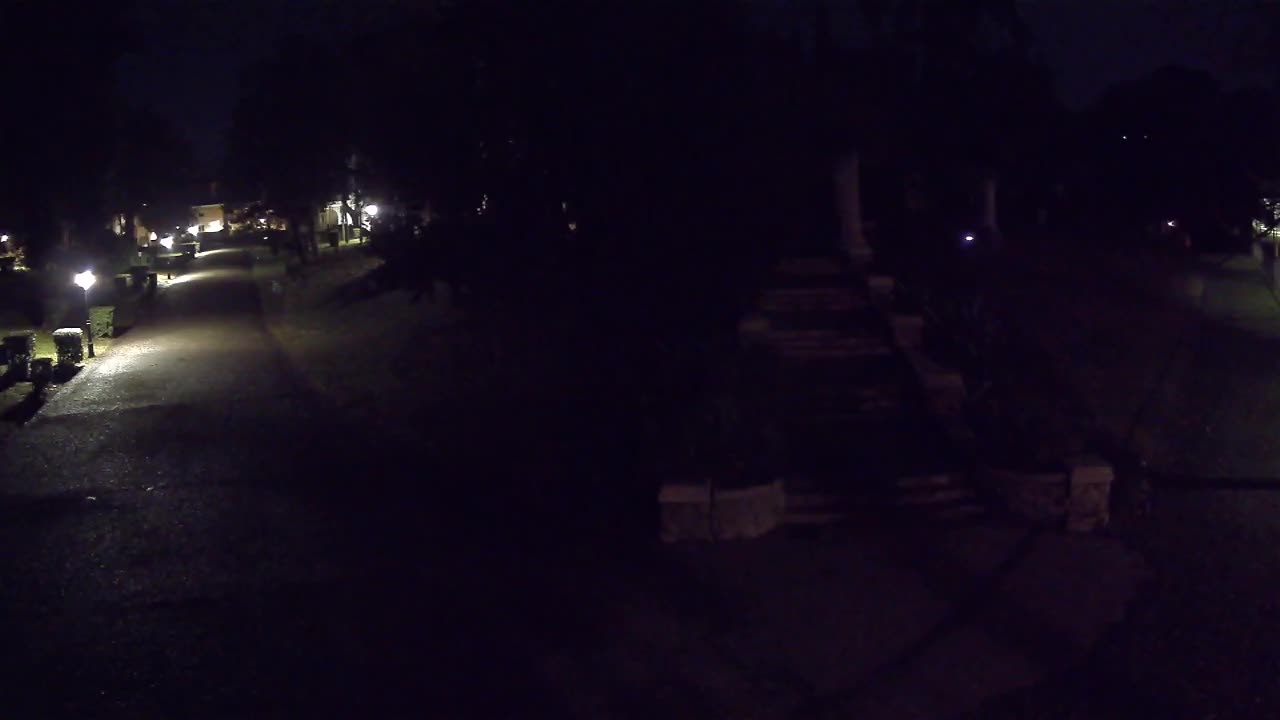 Parco Coronini-Cronberg Live Webcam – Green Oasis