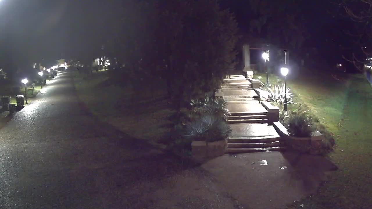 Spletna kamera park Coronini Kronberg – Gorica