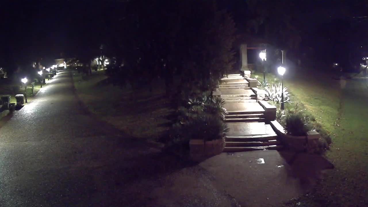 Parco Coronini-Cronberg Live Webcam – Green Oasis