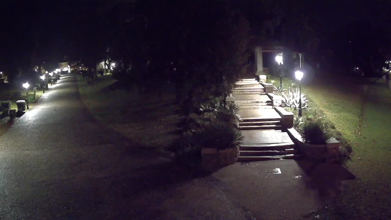 Parco Coronini-Cronberg Live Webcam – Green Oasis