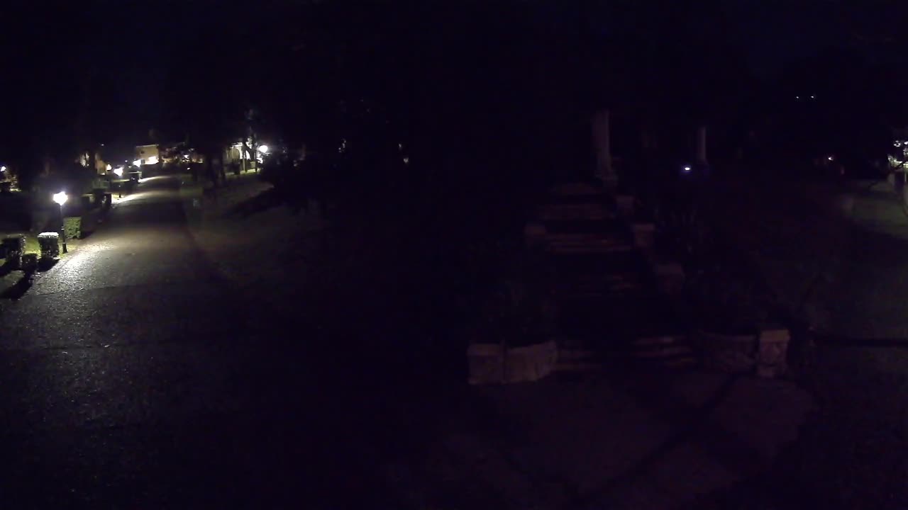 Parco Coronini-Cronberg Live Webcam – Green Oasis