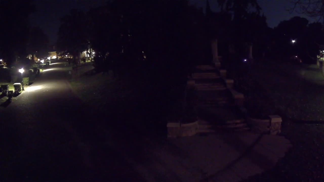 Parco Coronini-Cronberg Live Webcam – Green Oasis