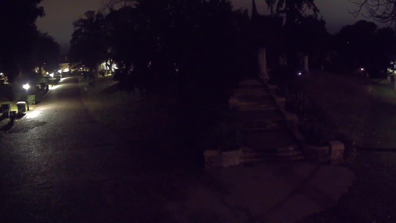 Parco Coronini-Cronberg Live Webcam – Green Oasis