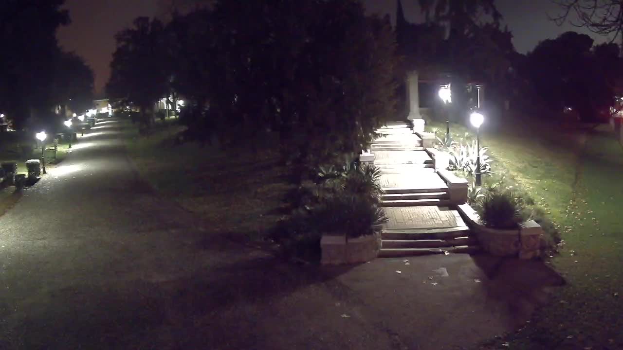 Parco Coronini-Cronberg Live Webcam – Green Oasis