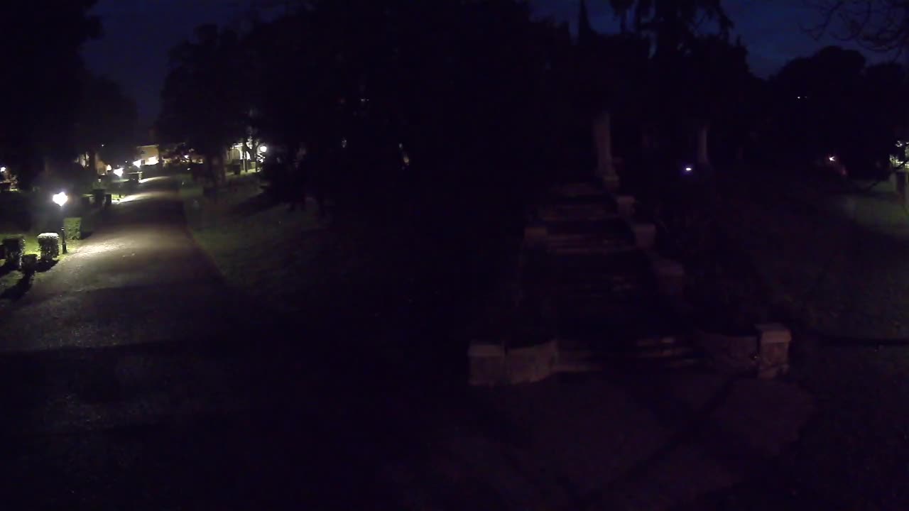 Parco Coronini-Cronberg Live Webcam – Green Oasis