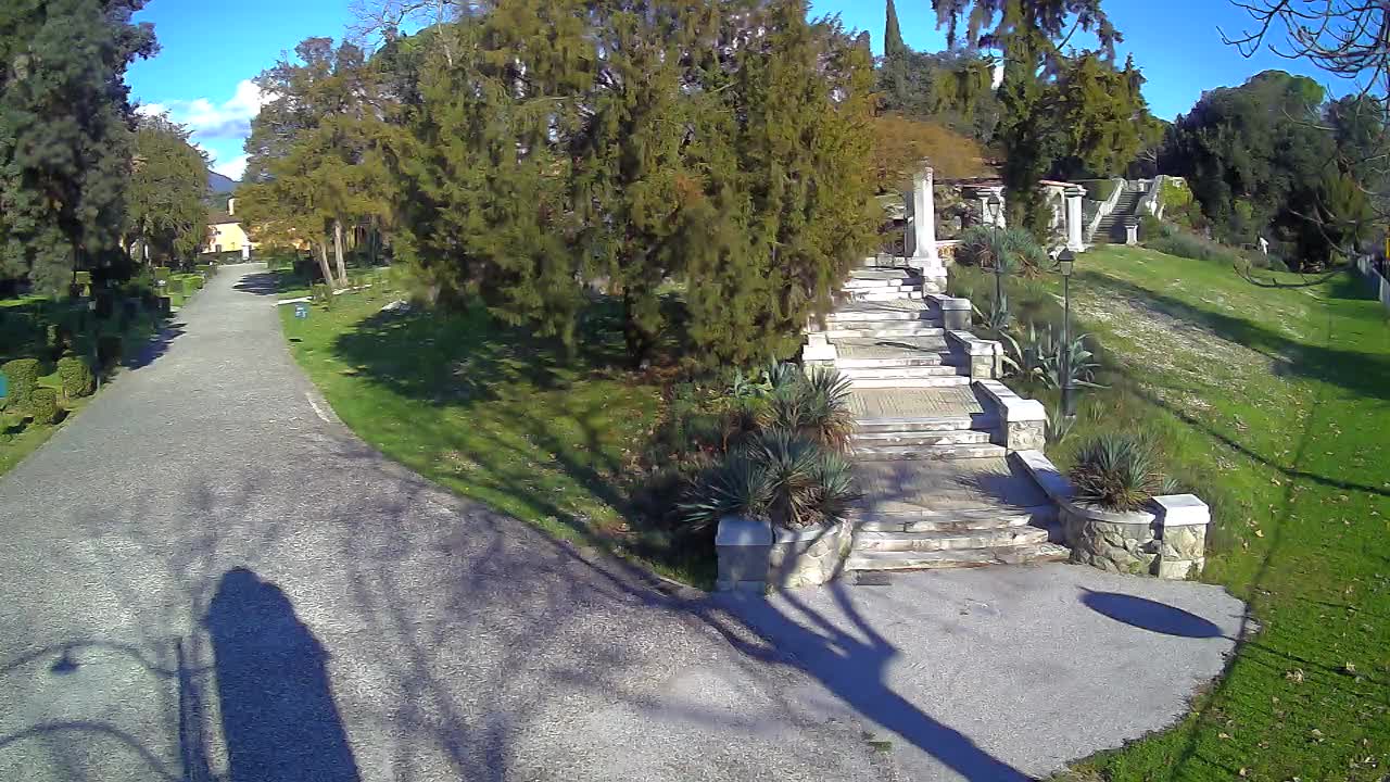 Spletna kamera park Coronini Kronberg – Gorica