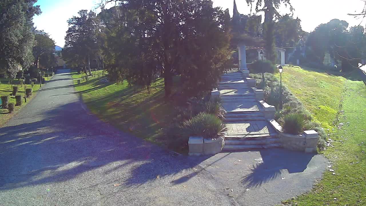 Spletna kamera park Coronini Kronberg – Gorica