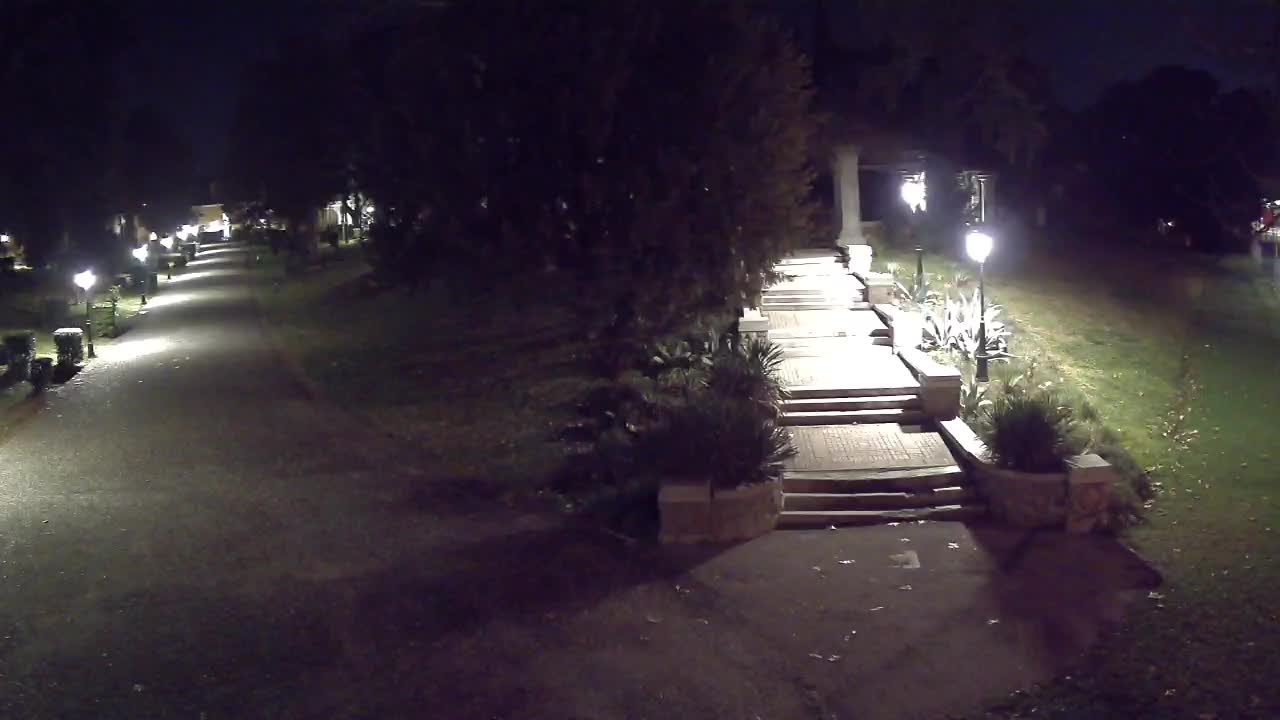 Parco Coronini-Cronberg Live Webcam – Green Oasis