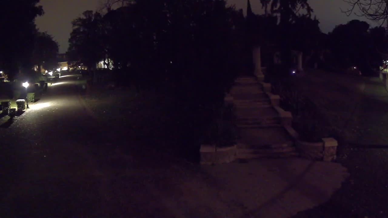 Parco Coronini-Cronberg Live Webcam – Green Oasis