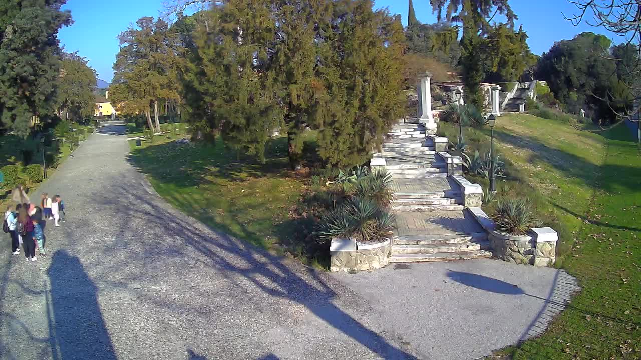 Spletna kamera park Coronini Kronberg – Gorica