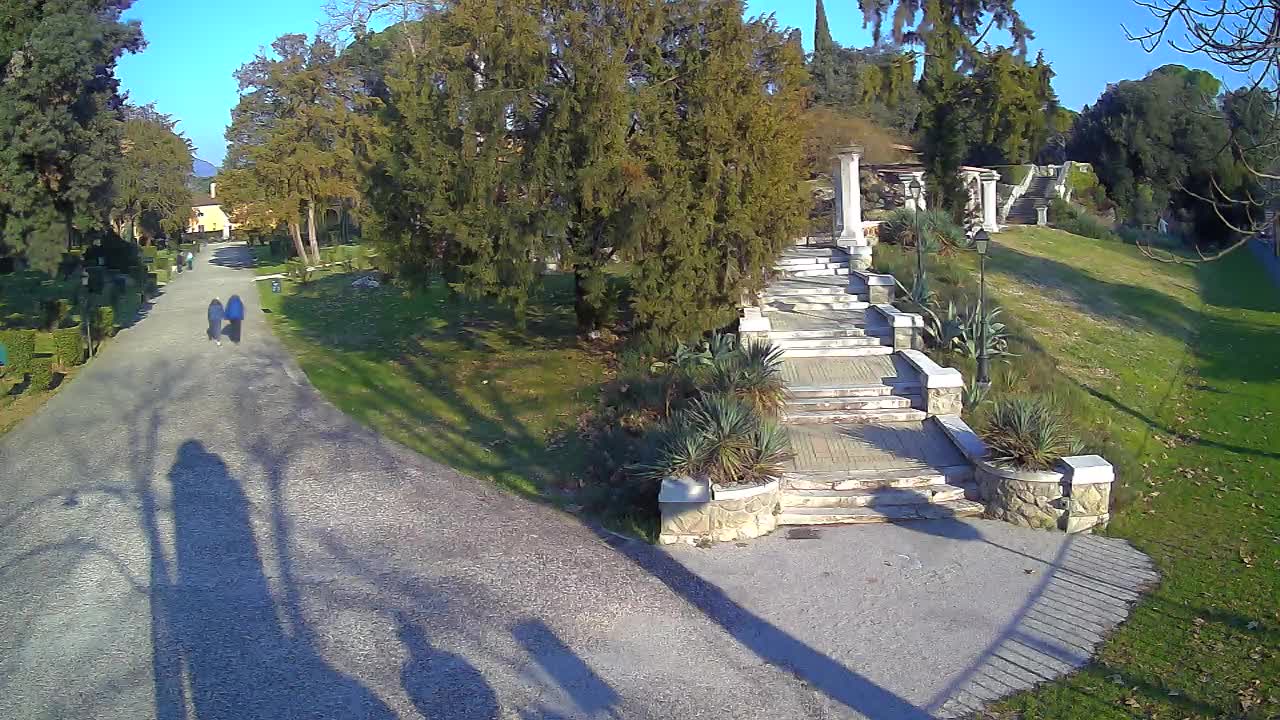 Spletna kamera park Coronini Kronberg – Gorica