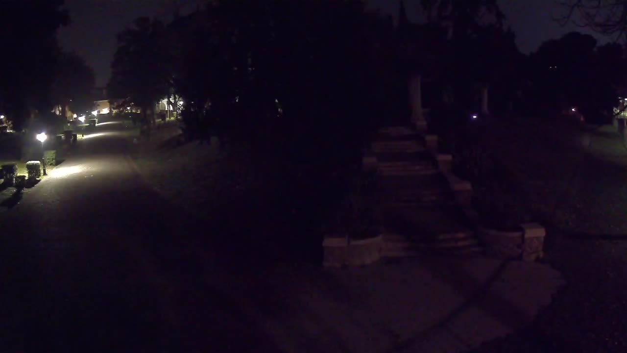 Parco Coronini-Cronberg Live Webcam – Green Oasis