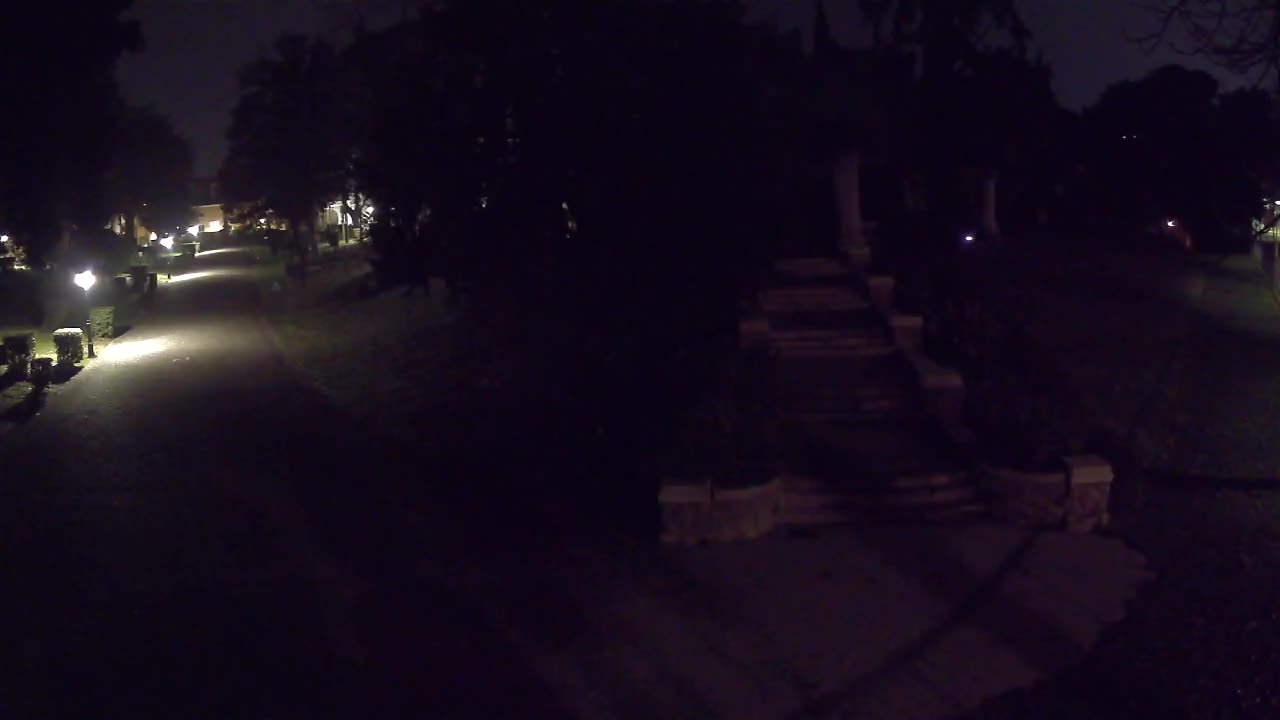 Parco Coronini-Cronberg Live Webcam – Green Oasis