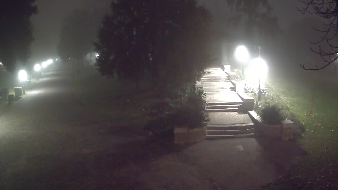 Spletna kamera park Coronini Kronberg – Gorica