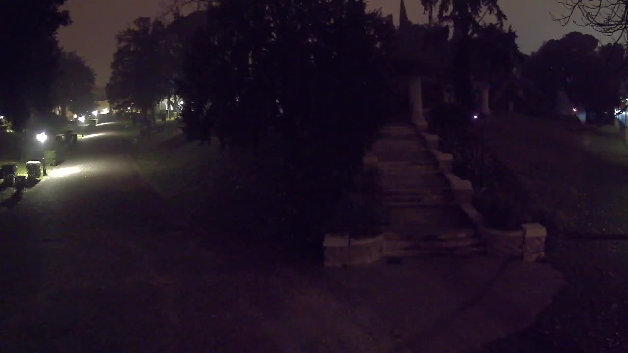 Parco Coronini-Cronberg Live Webcam – Green Oasis