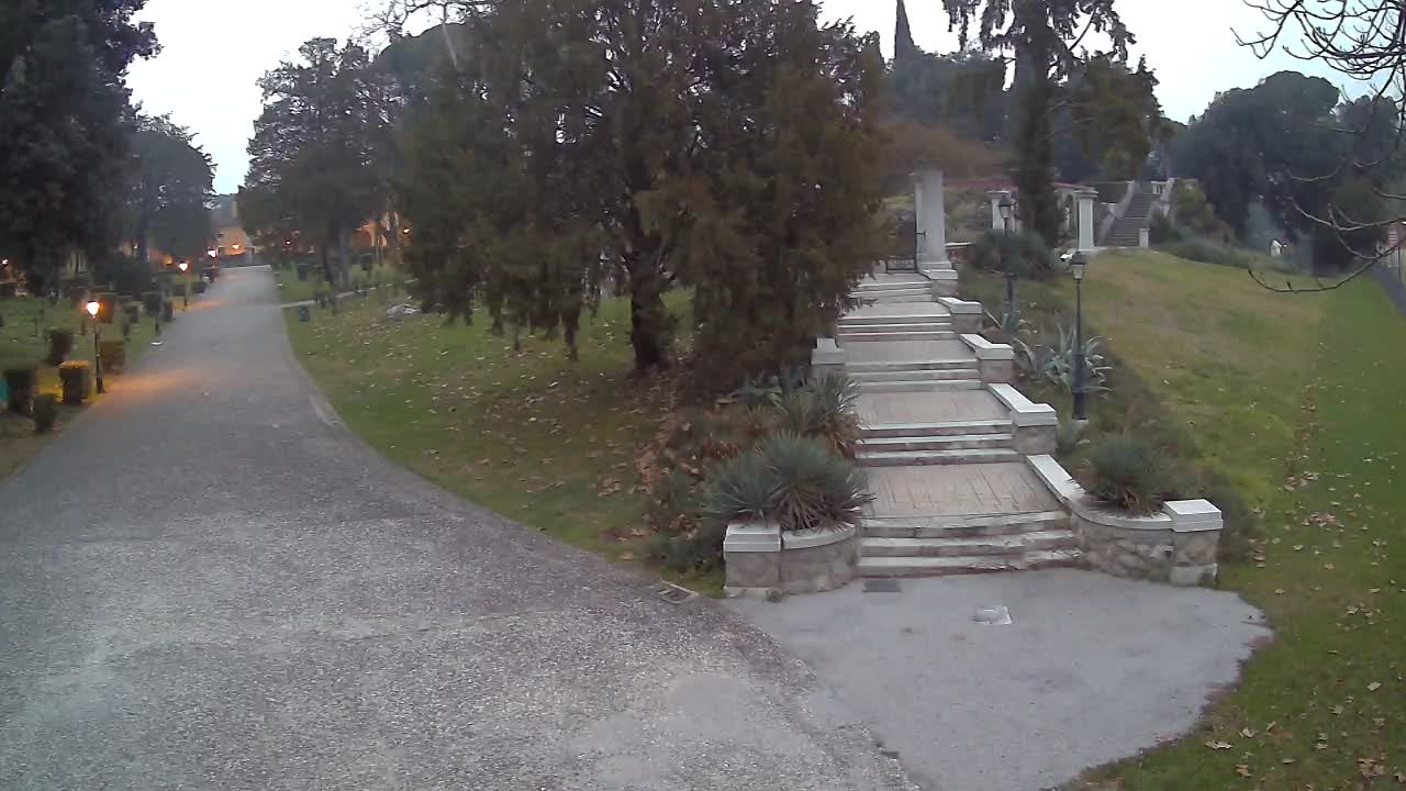 Parco Coronini-Cronberg Live Webcam – Green Oasis