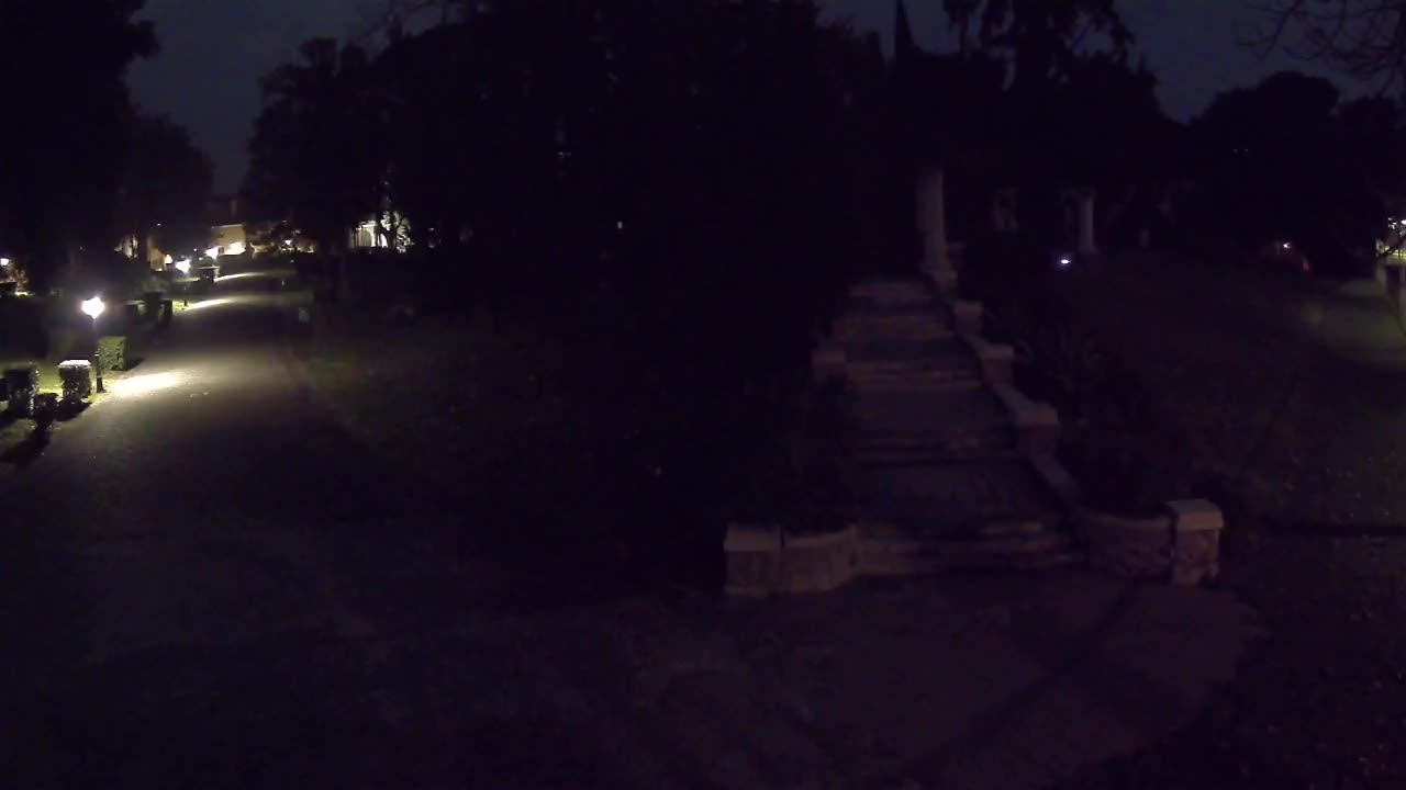 Parco Coronini-Cronberg Live Webcam – Green Oasis