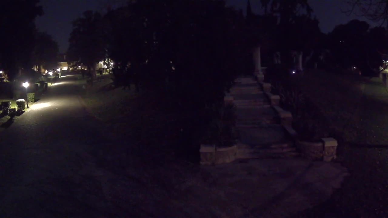 Parco Coronini-Cronberg Live Webcam – Green Oasis