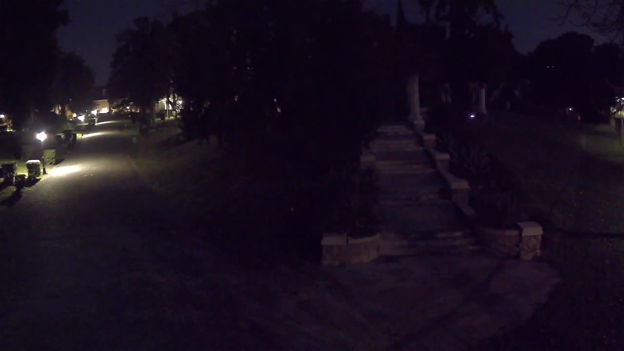 Parco Coronini-Cronberg Live Webcam – Green Oasis