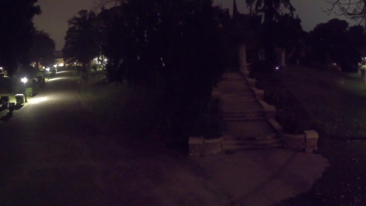 Parco Coronini-Cronberg Live Webcam – Green Oasis