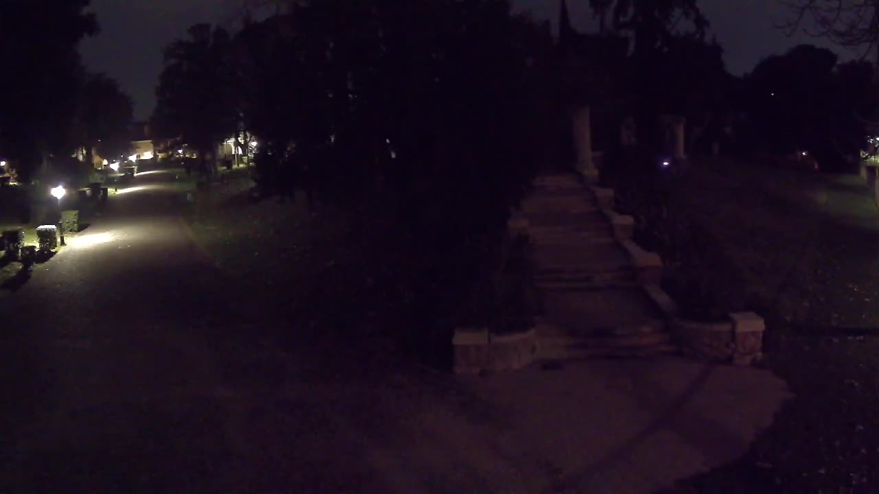 Parco Coronini-Cronberg Live Webcam – Green Oasis