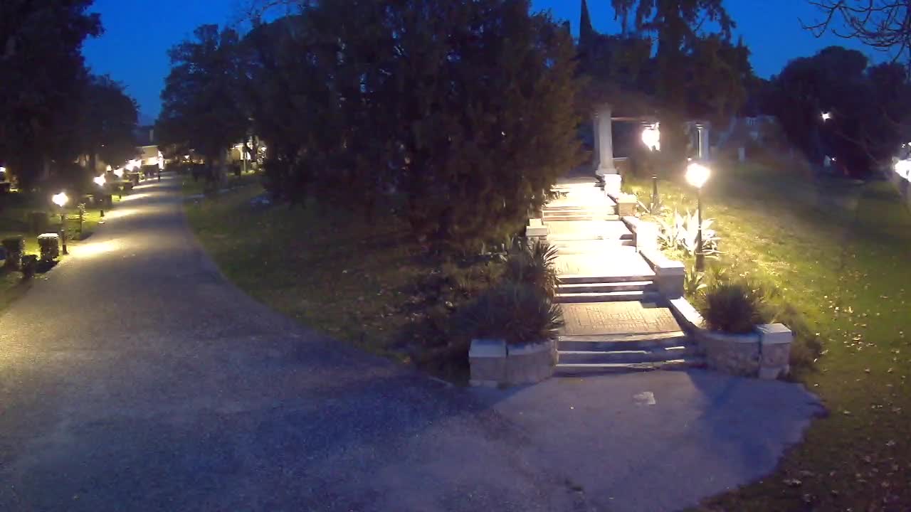 Spletna kamera park Coronini Kronberg – Gorica