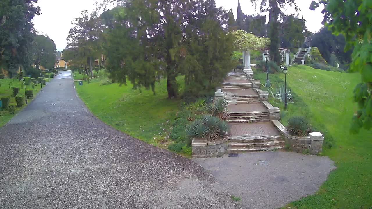 Parco Coronini-Cronberg Live Webcam – Green Oasis