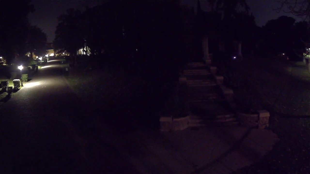 Parco Coronini-Cronberg Live Webcam – Green Oasis