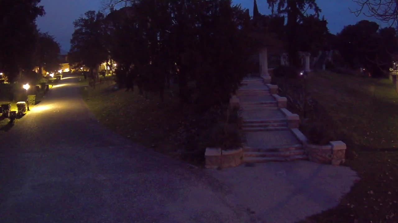 Spletna kamera park Coronini Kronberg – Gorica