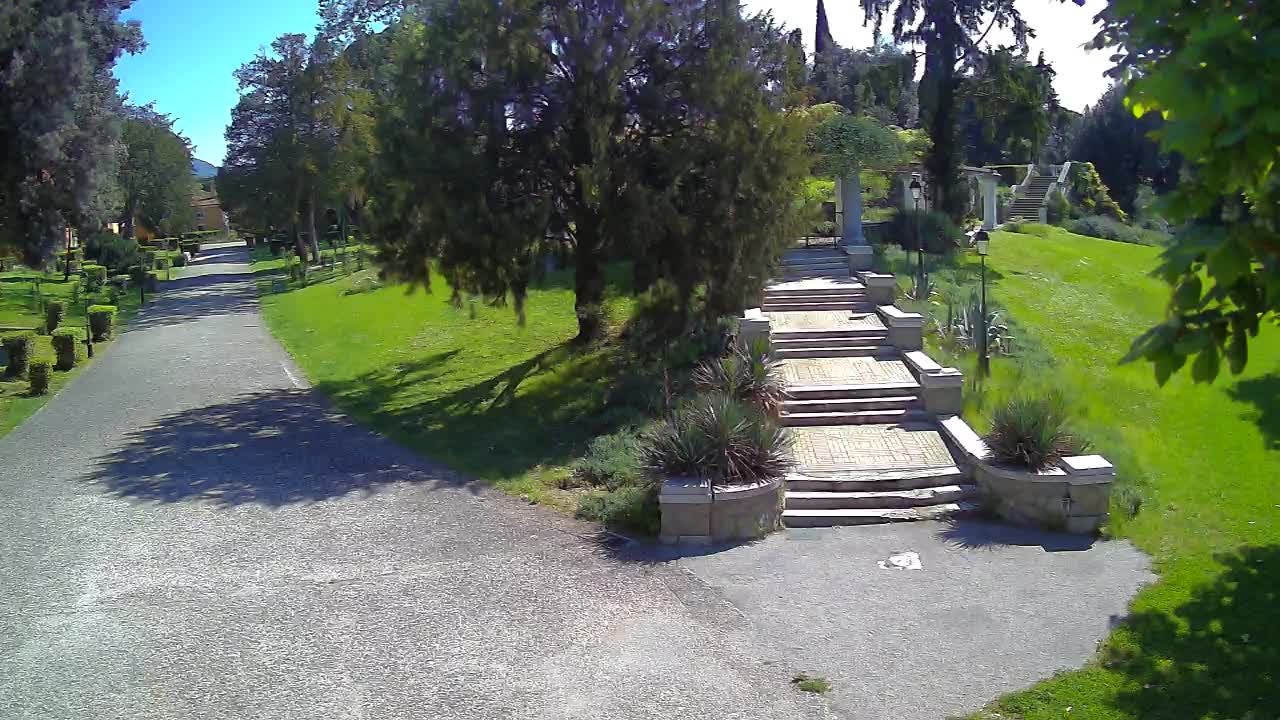 Spletna kamera park Coronini Kronberg – Gorica